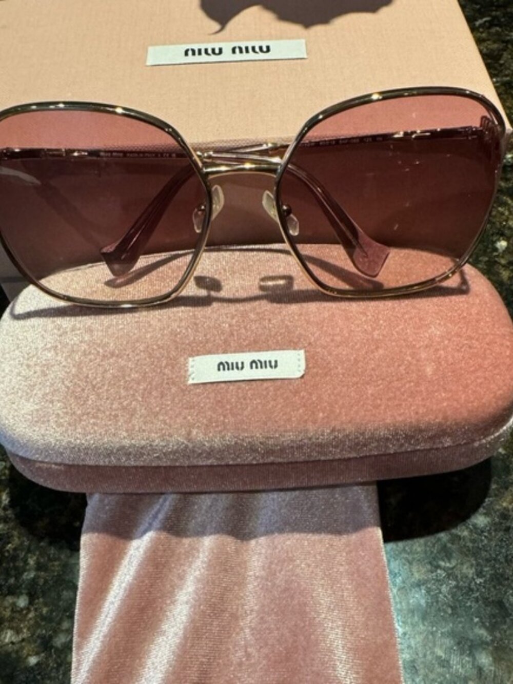 🕶✨✨👓 Miu Miu Sunglasses